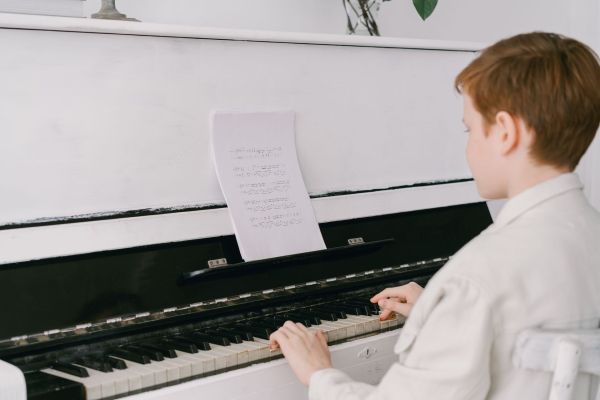 Top 5 cours de piano à Lille pour progresser rapidement